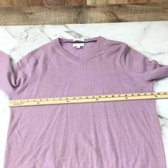 John W Nordstrom Lilac Purple Knit 100% Cashmere Sweater Mens XL V-Neck Pullover - Picture 7 of 13